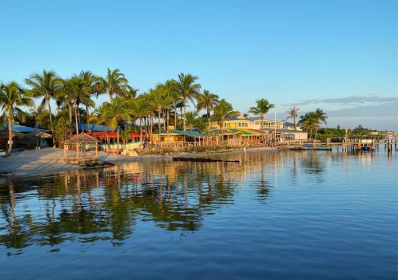 סבסטיאן Capt Hirams Resort מראה חיצוני תמונה
