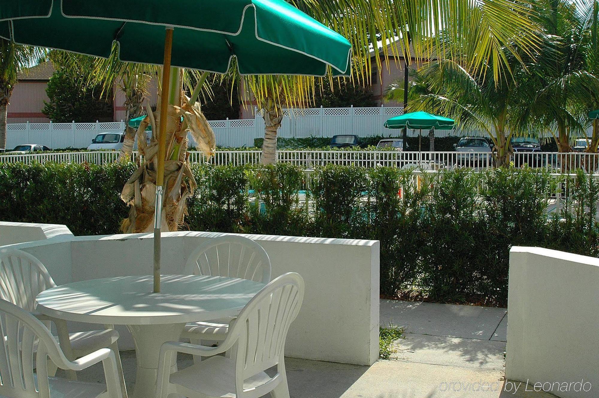 סבסטיאן Capt Hirams Resort מסעדה תמונה